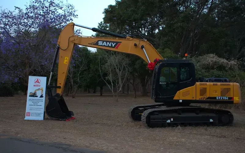 Экскаватор SANY, символ китайско-малавийской дружбы, прибыл в Лилонгве